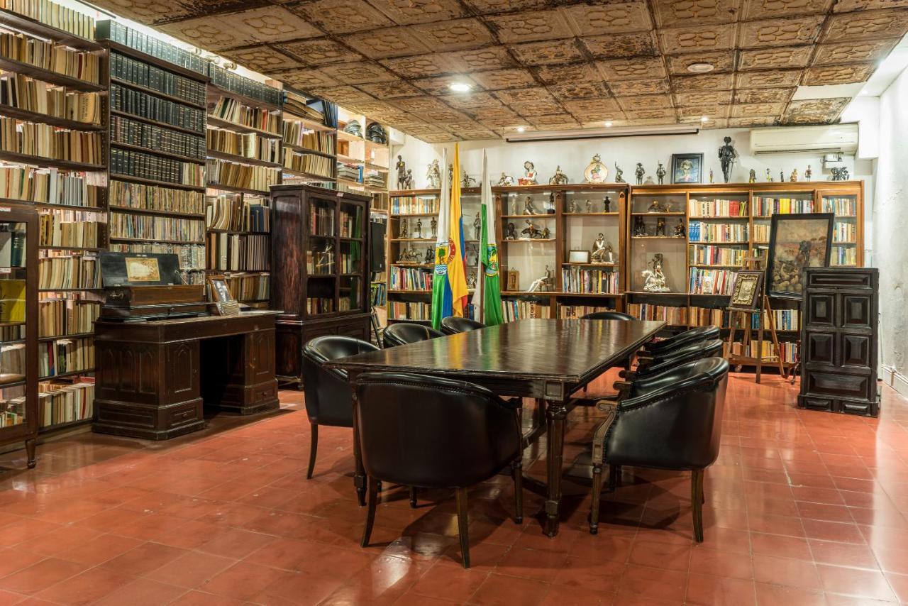 Hotel Mariscal Robledo Santa Fe de Antioquia Bagian luar foto