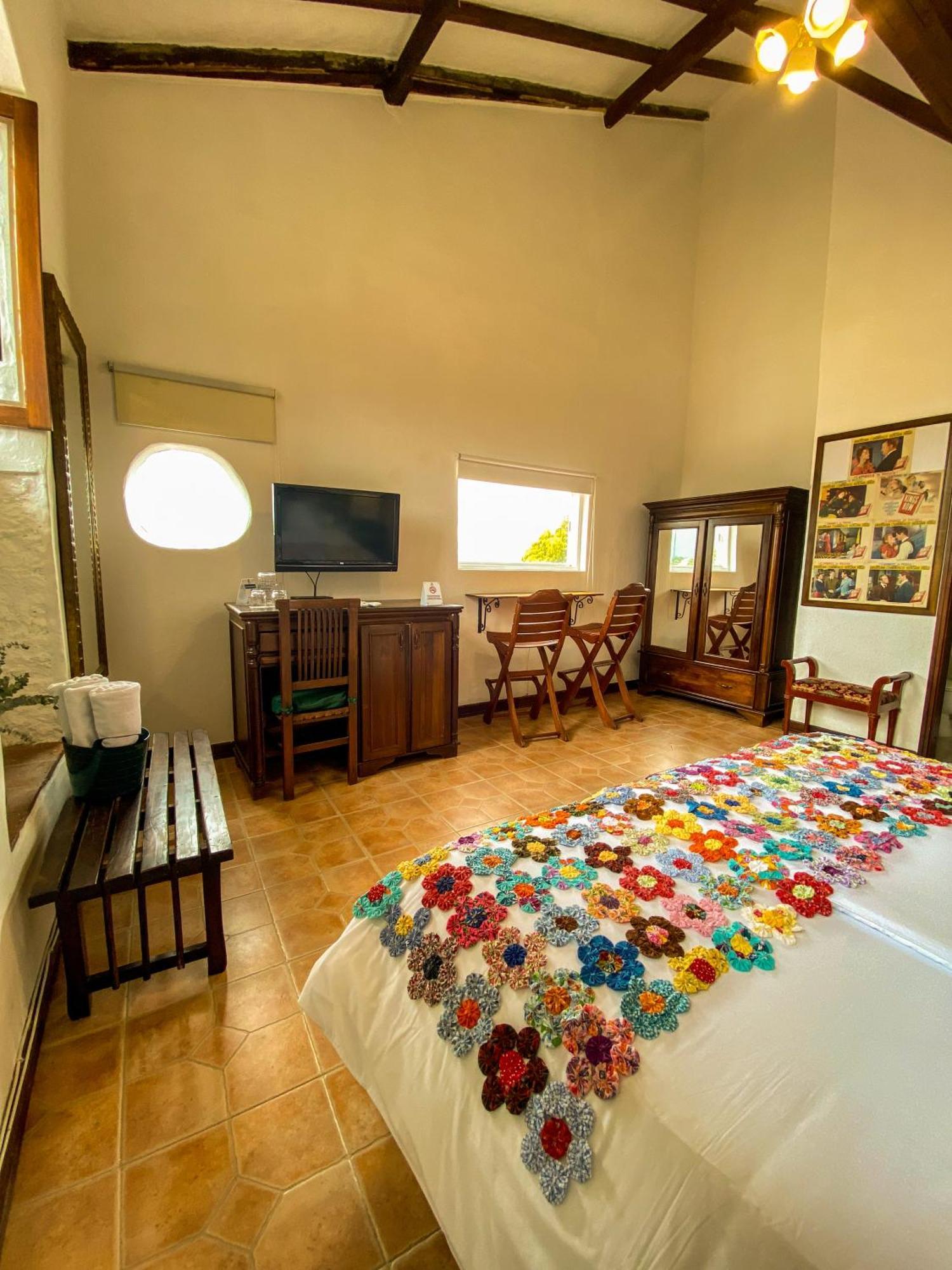 Hotel Mariscal Robledo Santa Fe de Antioquia Bagian luar foto